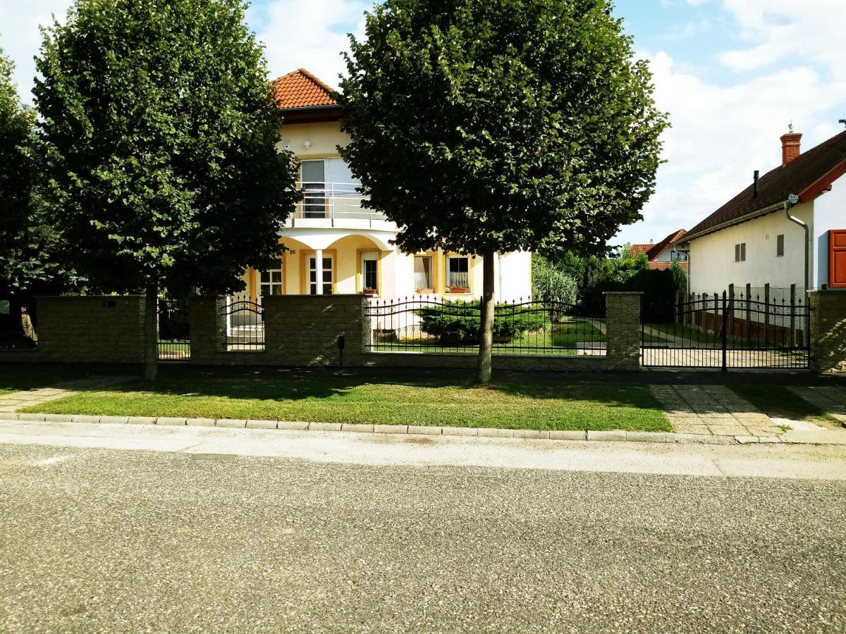 Abigel Thermal Apartman Bük Esterno foto